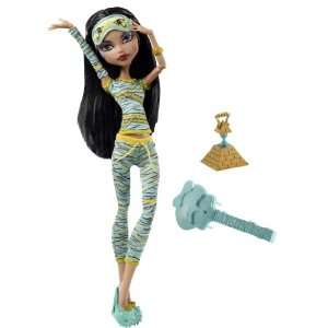  Monster High Dead Tired Cleo De Nile Doll Toys & Games