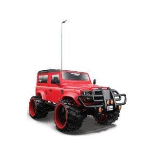 16 Maisto Off Road Remote Control Car   Red Land Rover by Maisto