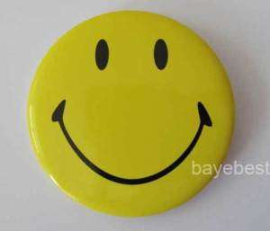Smiley face smile Bean eye fun pin button badge pinback  