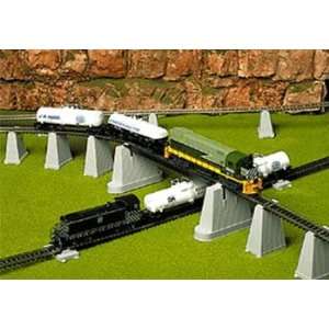  Atlas Model   Pier Girders HO (Trains) Toys & Games