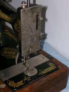 Singer Dome Top Hand Crank Sewing Machine NICE  