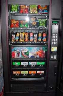 GPL 490 Combination Candy/Soda/Snack Vending Machine   Slightly Used 