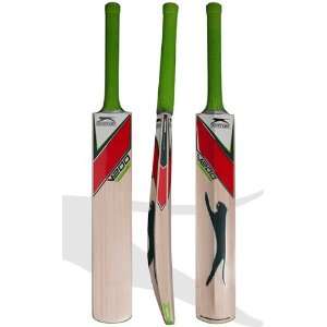  Slazenger V200 Prodigy Kashmir Willow Cricket Bat, Short 